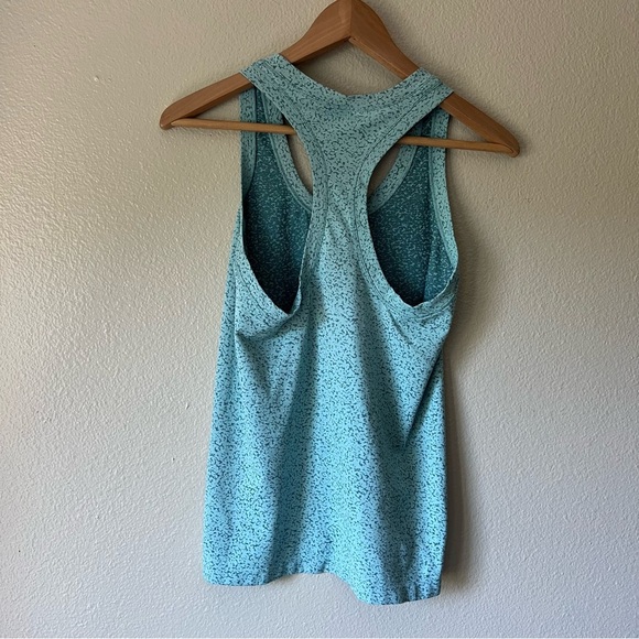 ATHLETA Momentum Seamless Tank - Picture 2 of 4